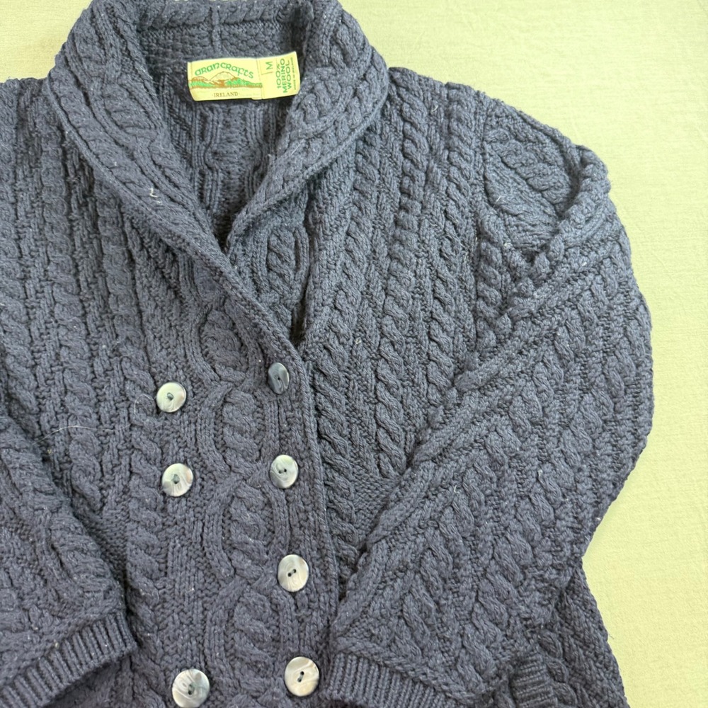 Aran Crafts Cardigan Sweater Womens Medium Navy Blue Excellent Merino Wool Irish - Picture 4 of 8
